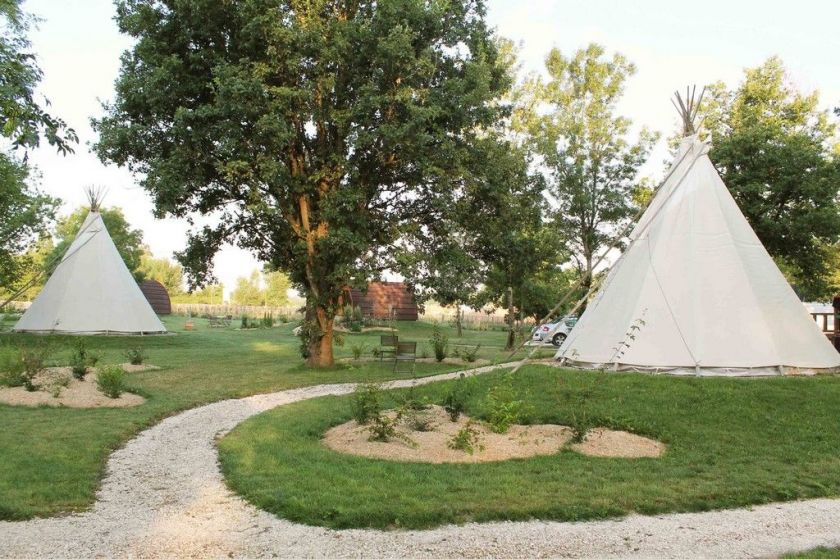 Les tipis de l'Escale des Châteaux de la Loire