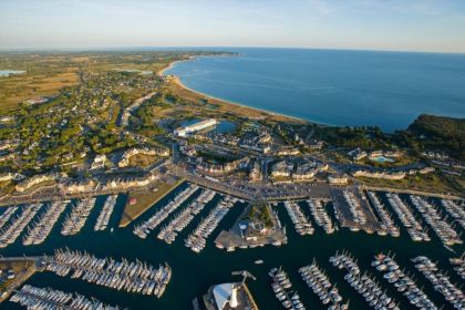 Port Crouesty à 1,5 km