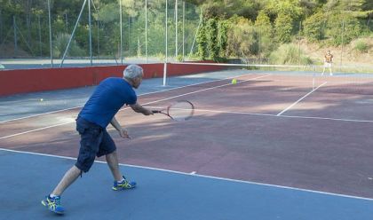 Terrain de tennis