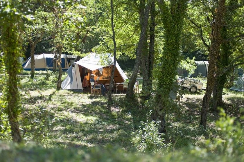 Huttopia Dieulefit : nature et détente en famille !